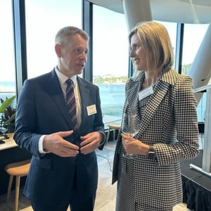 Minister-page-slider-9